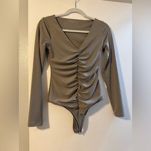 Abercrombie & Fitch Ruched Long Sleeve Bodysuit